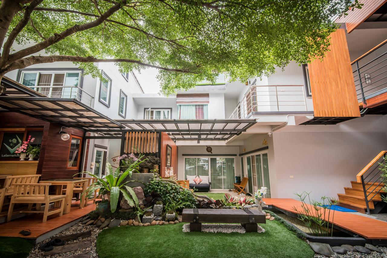 Le Terrarium Bed & Sleep Chiang Rai Hotel Buitenkant foto