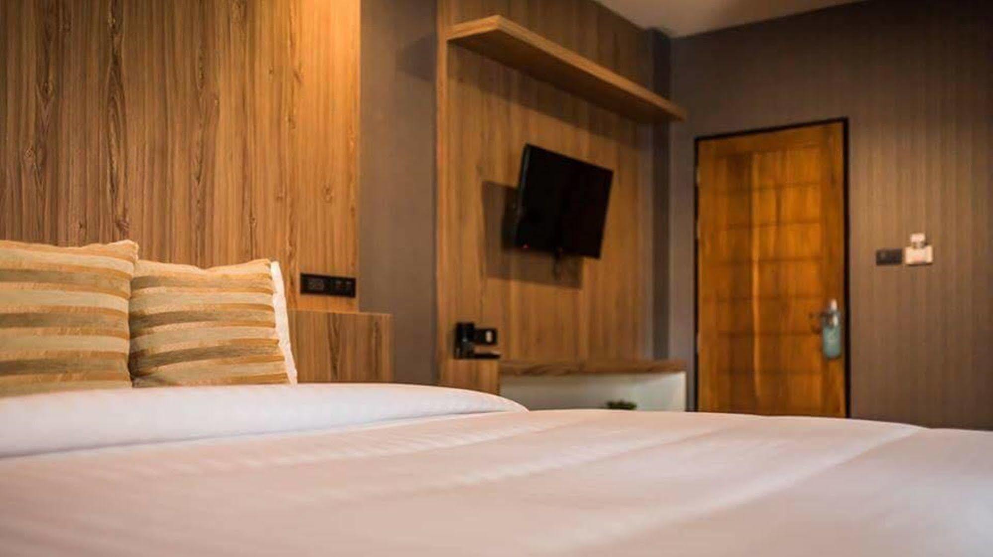 Le Terrarium Bed & Sleep Chiang Rai Hotel Buitenkant foto
